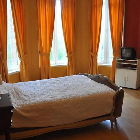 Guest house Chateau De La Croix Bizet Moulineaux